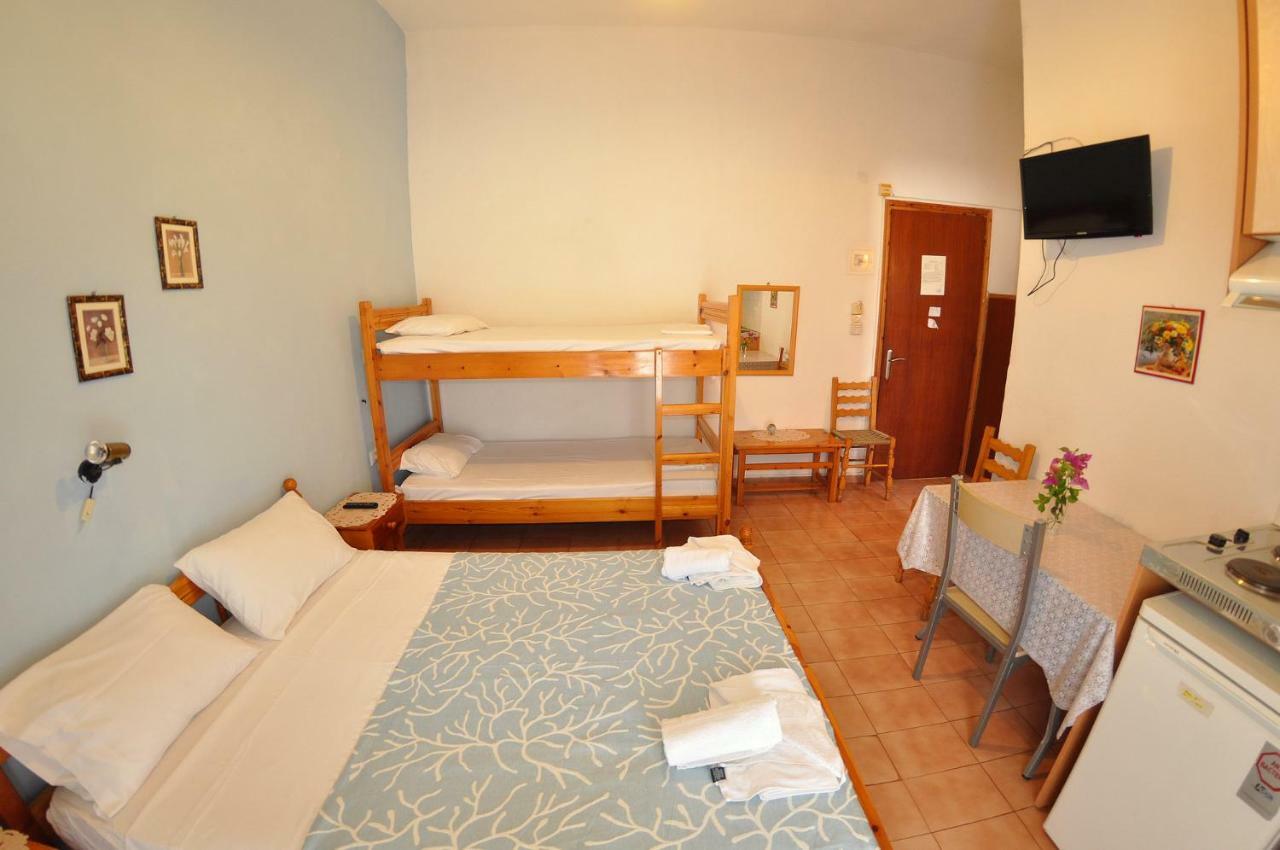 Achilleas Rooms Sívota 外观 照片